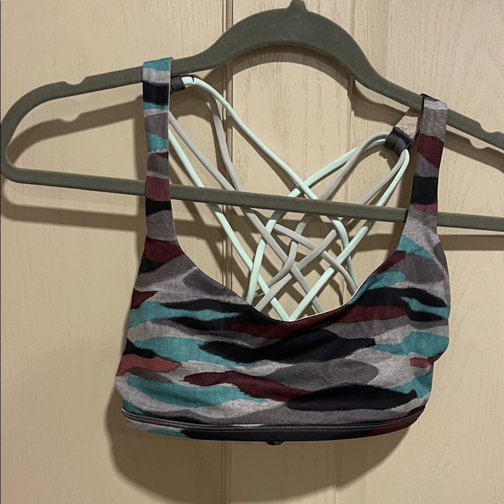 Lululemon Multicolor Camouflage Sports Bra
